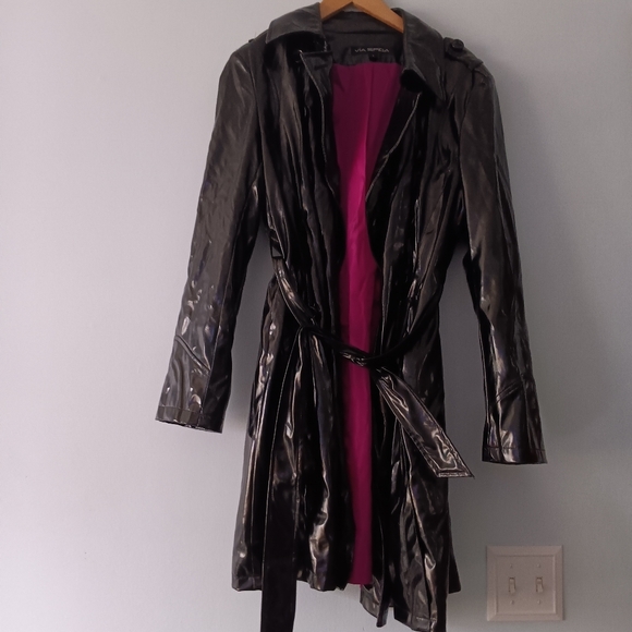Via Spiga Jackets & Blazers - Via Spiga Black Patent Faux Leather Belted Button Front Trench Coat L